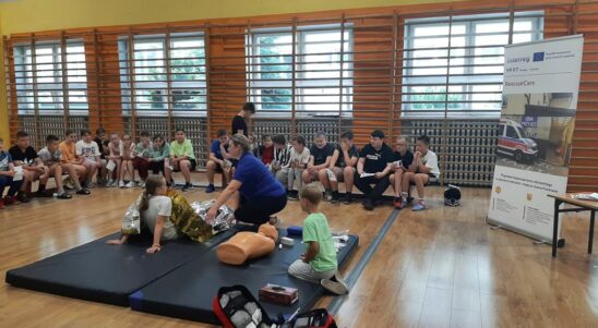 Educational picnic within the RescueCars project