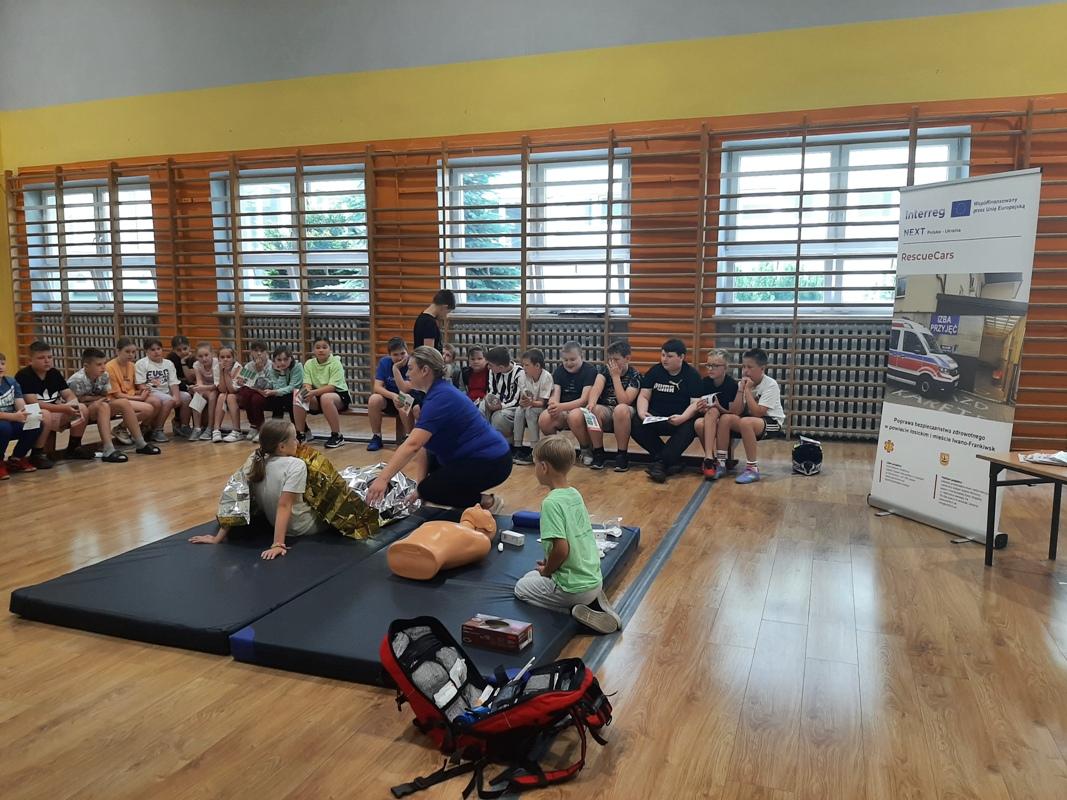 Educational picnic within the RescueCars project