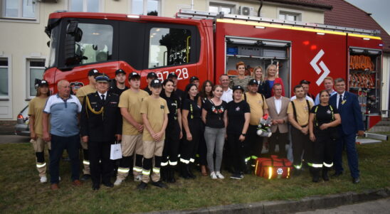 Promotional picnic and presentation of a new fire truck in Klukowo